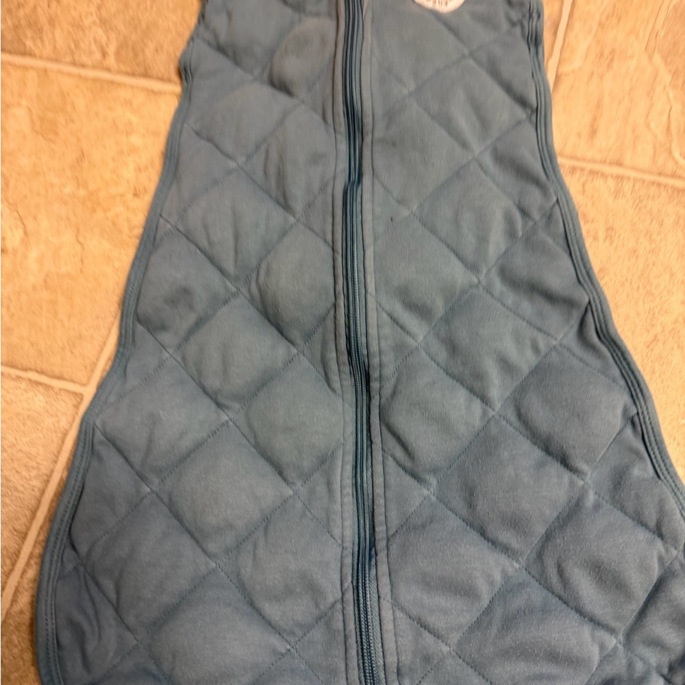 Dreamland Baby Weighted Sleep Sack in Ocean Blue - Picture 4 of 5